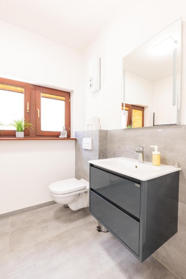 Lahn-Living I - Modernes Design - Privater Garten - Zentrale Lage Nahe Rhein Und Martinsburg Lahnstein Eksteriør bilde
